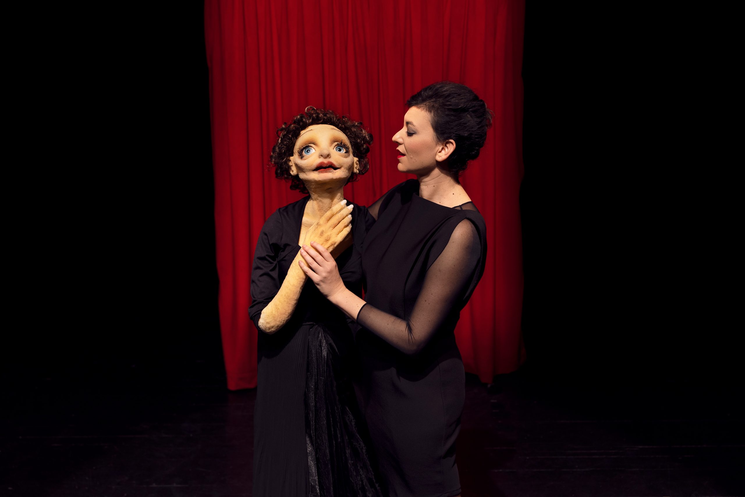Yael Rasooly: Edith and me