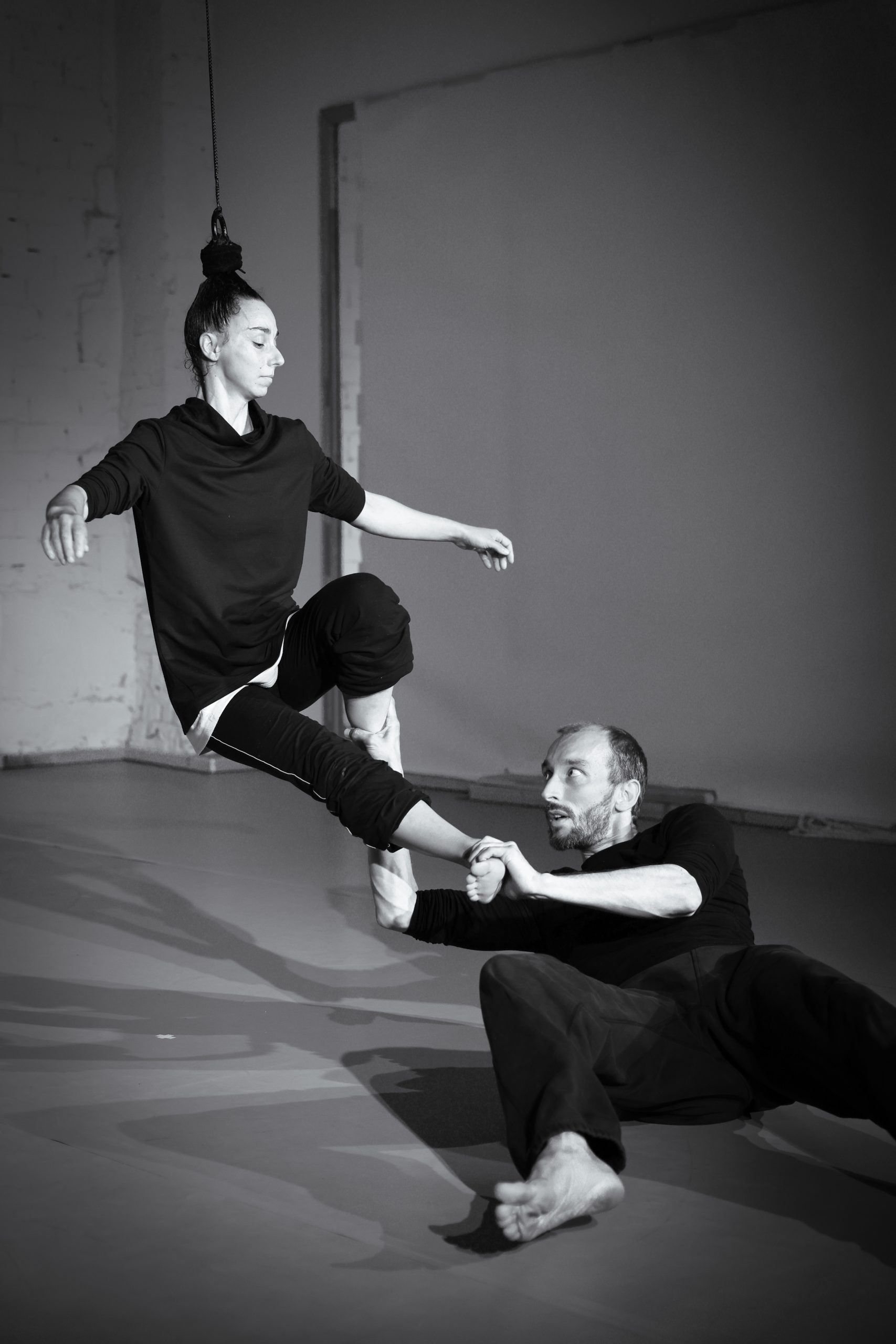 A BODY AND OTHER OBJECTS, A BODY AND OTHER OBJECTS A Body ... (Foto: Dave Grossmann)