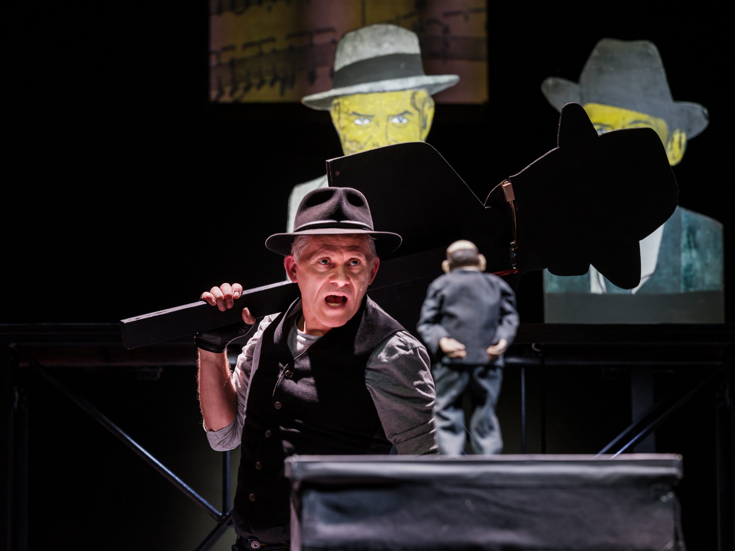 EISLER – LOST IN HOLLYWOOD, EISLER – LOST IN HOLLYWOOD Foto: André Wirsig